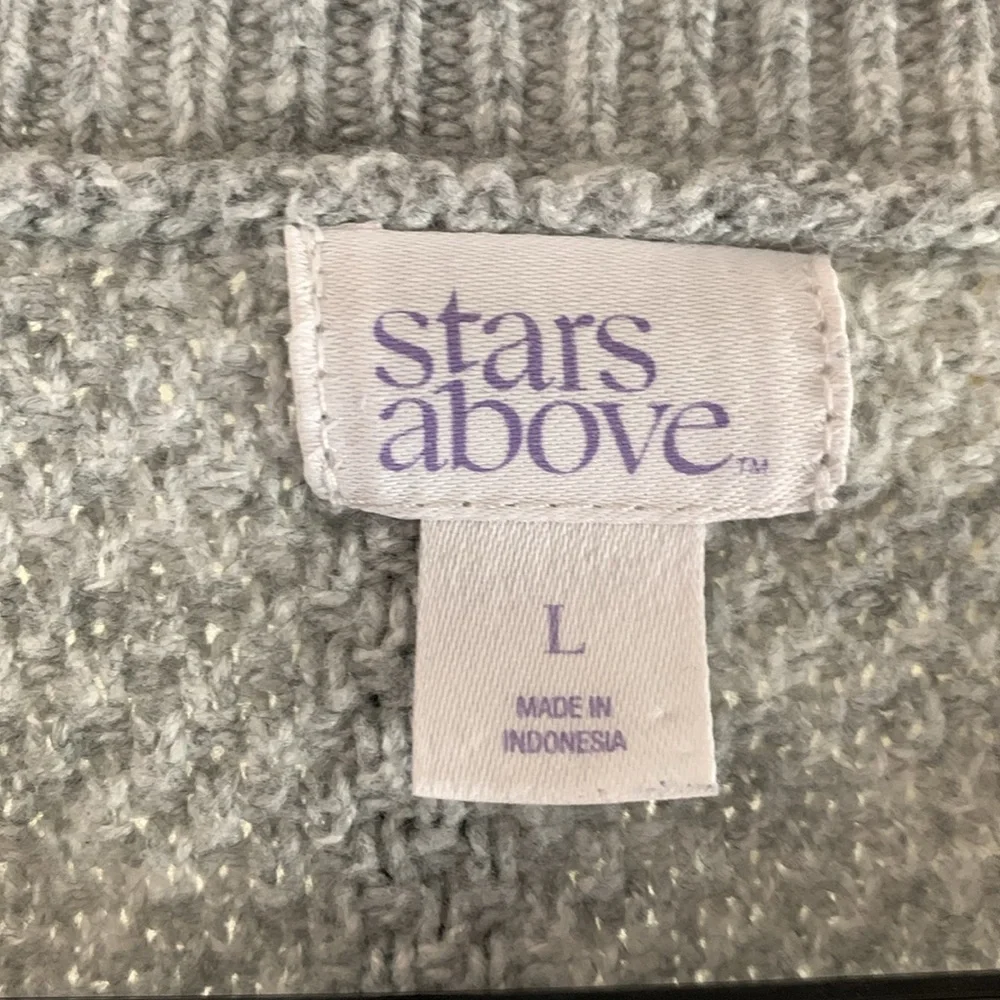 Stars Above Women’s Large Pullover Sweater - Picture 2 of 6